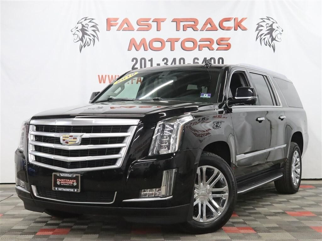 2019 CADILLAC Escalade ESV
