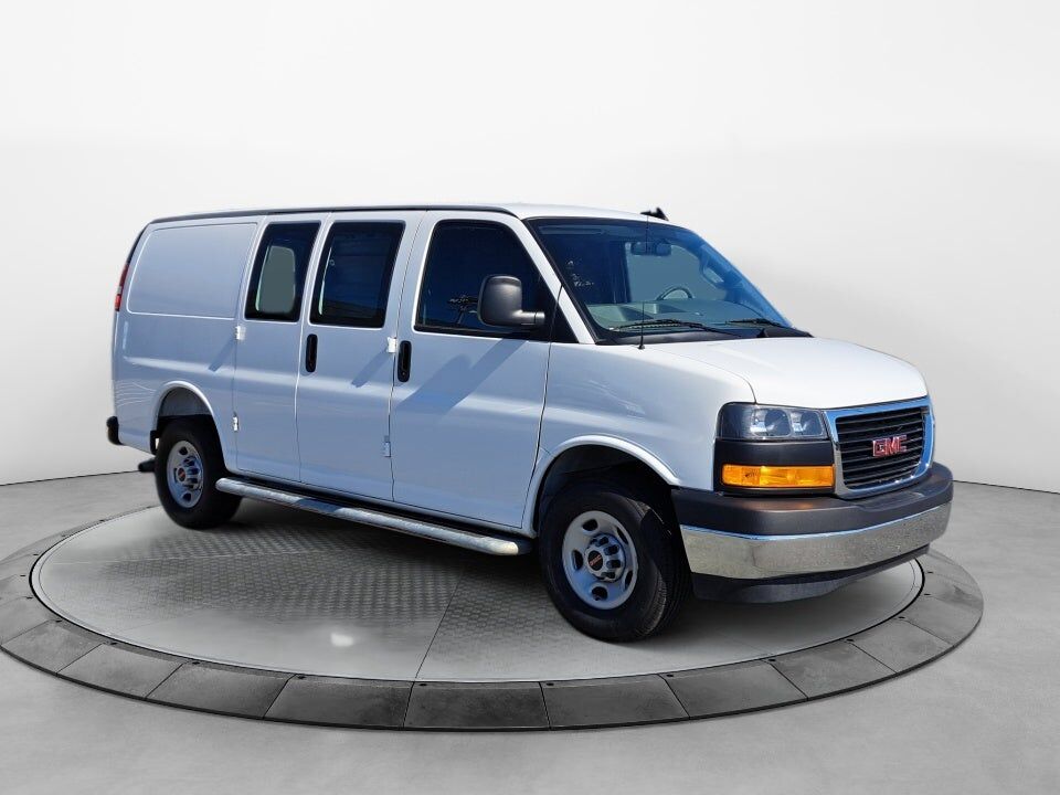 2025 GMC Savana