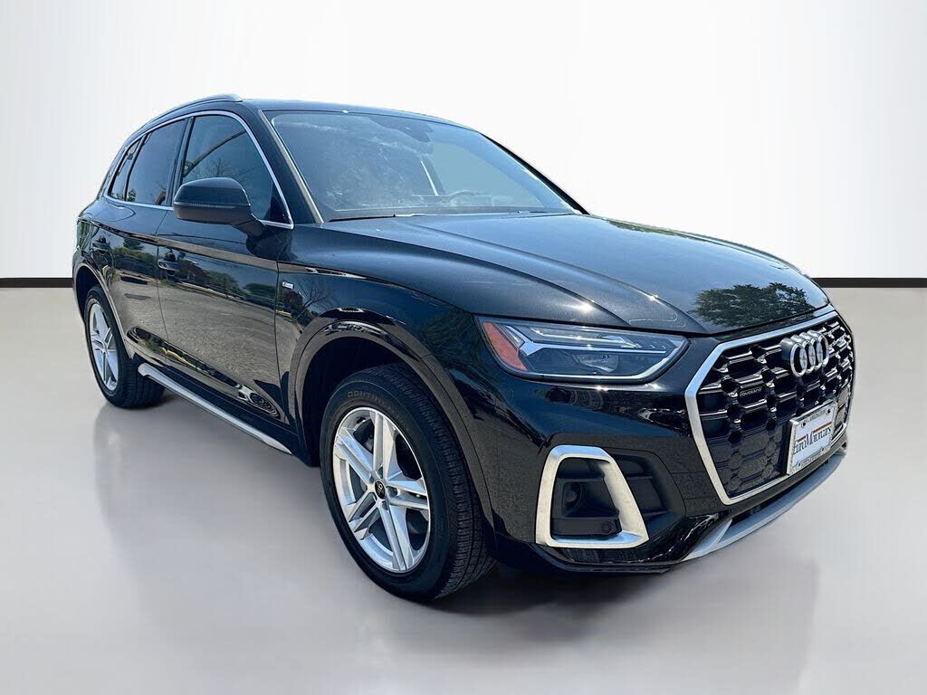 2024 AUDI Q5 e