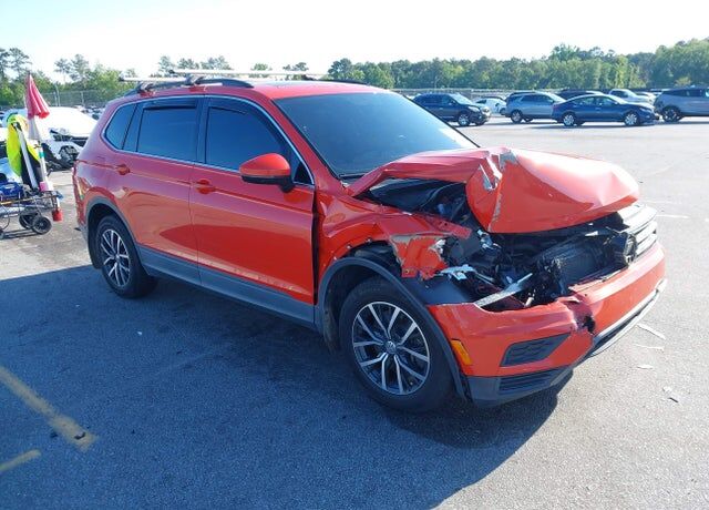 2019 VOLKSWAGEN Tiguan