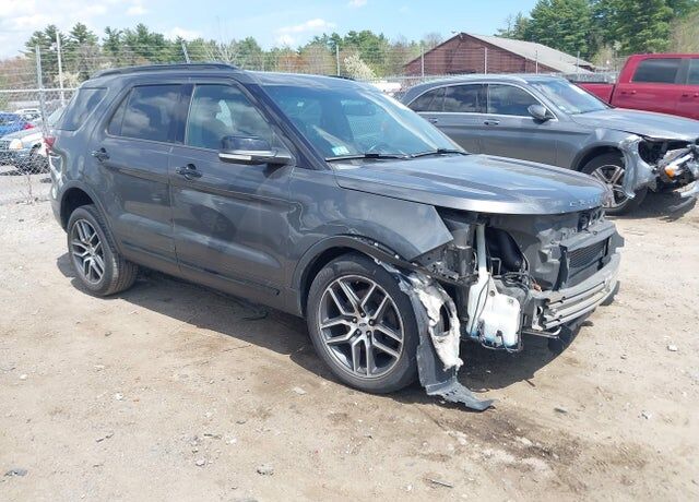 2016 FORD Explorer