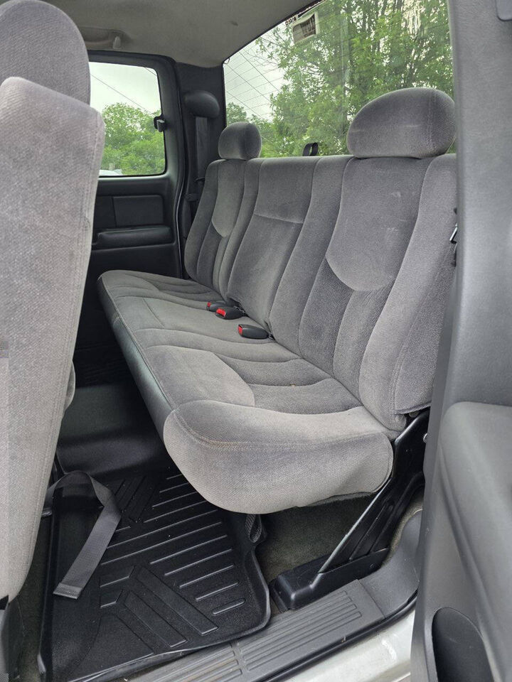 2003 GMC Sierra