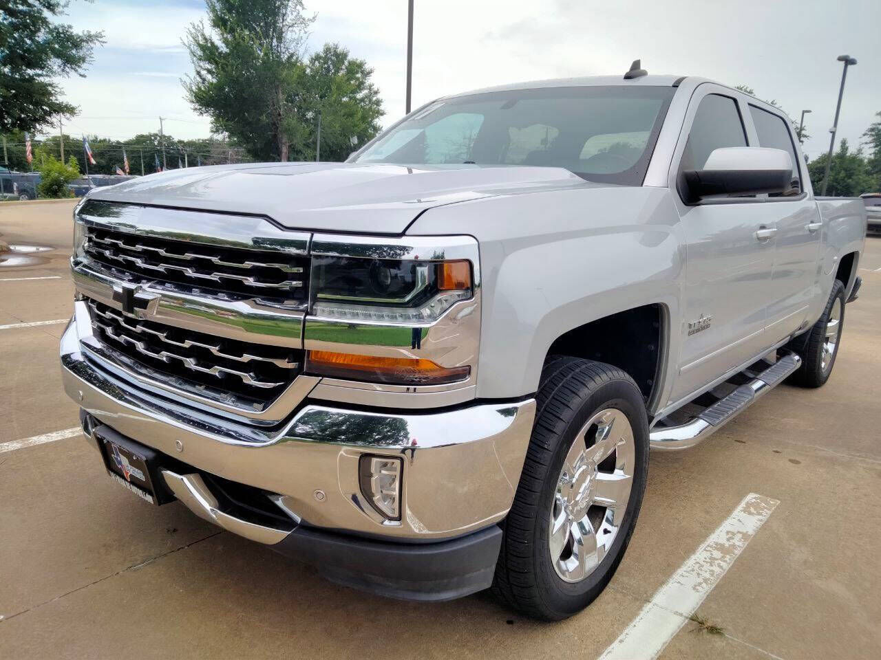 2017 CHEVROLET Silverado