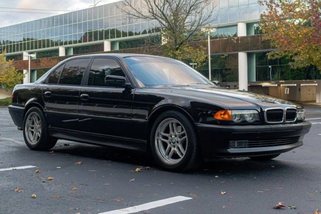 BMW 740Li