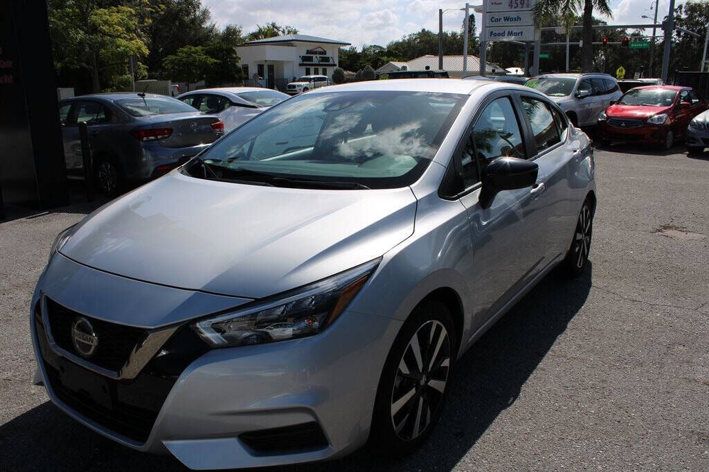 2022 NISSAN Versa