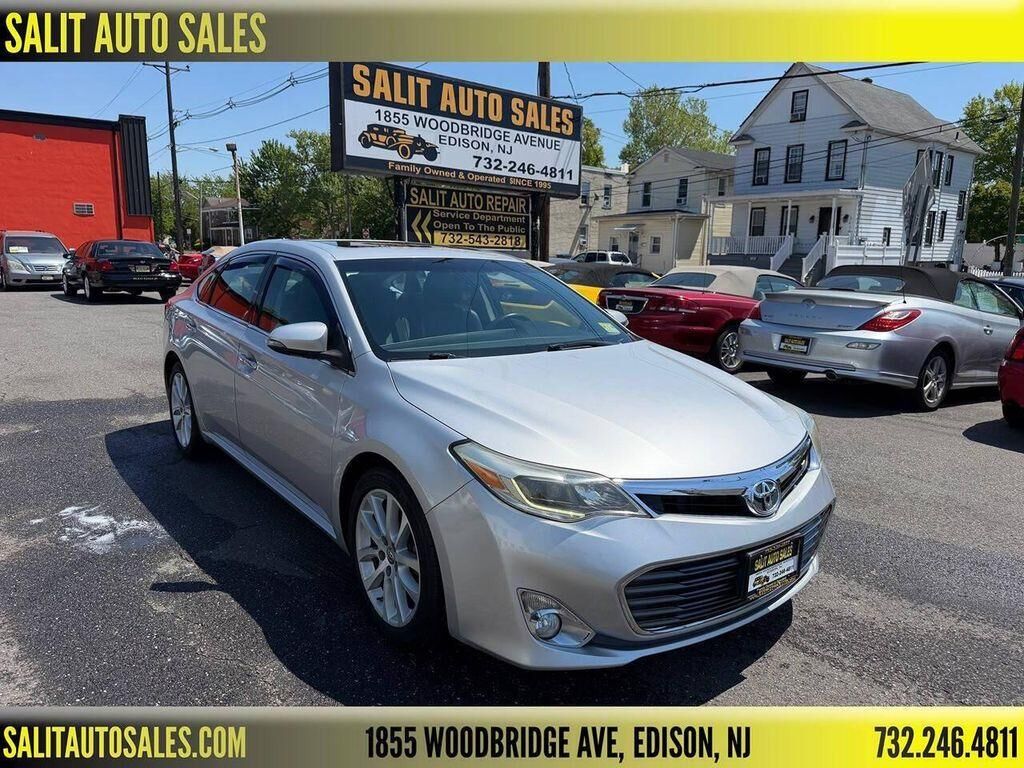 2013 TOYOTA Avalon
