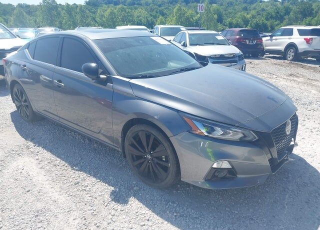 2022 NISSAN Altima