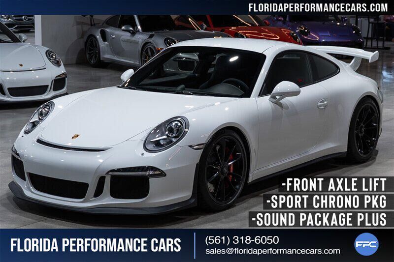2015 PORSCHE 911