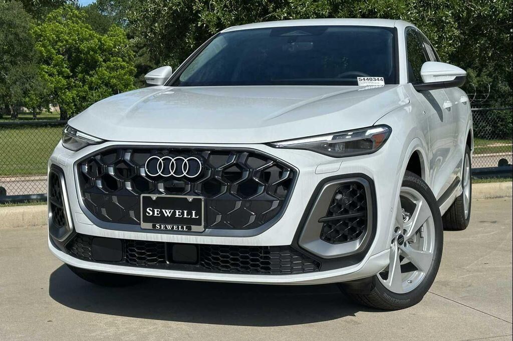 2026 AUDI SQ5