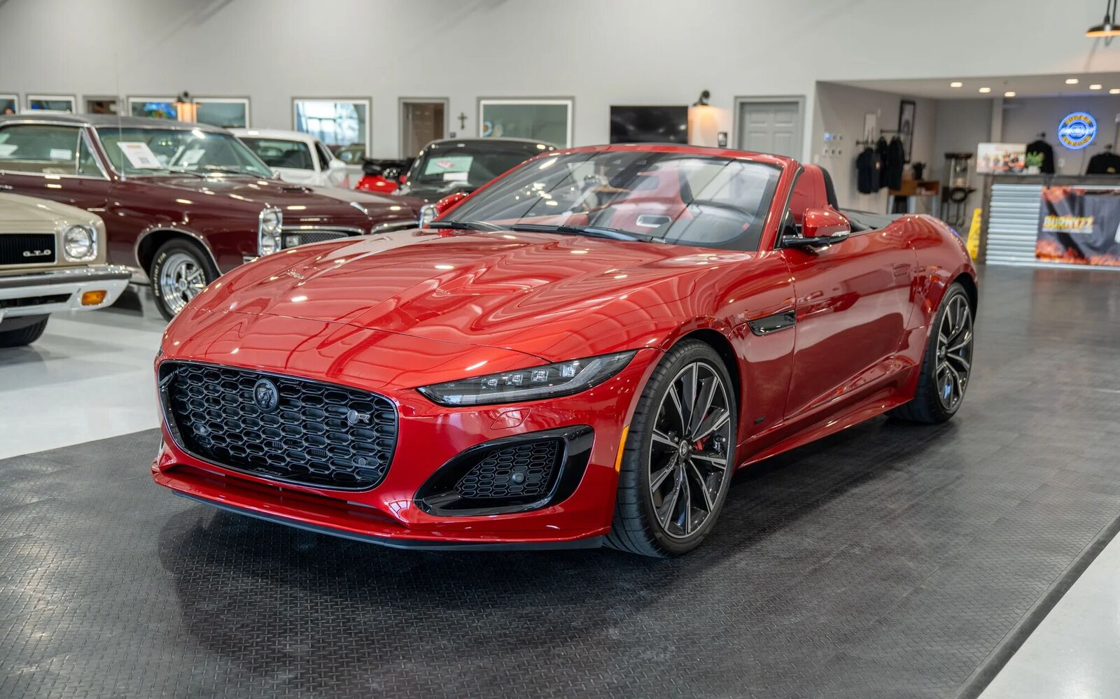2024 JAGUAR F-Type
