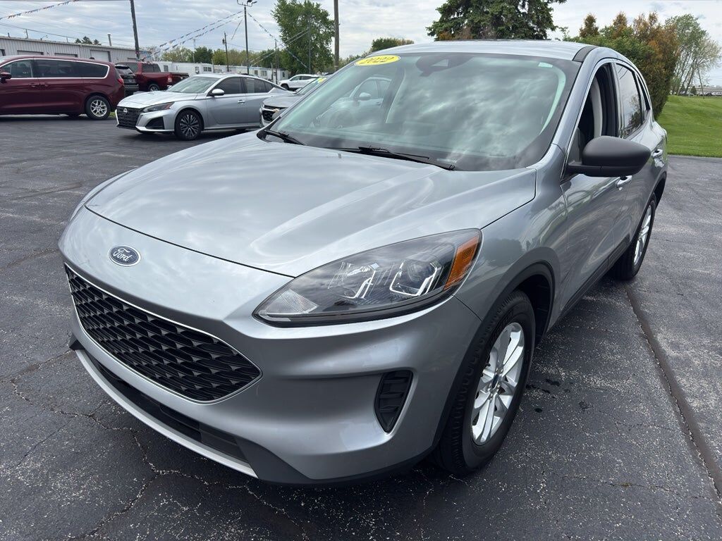 2022 FORD Escape