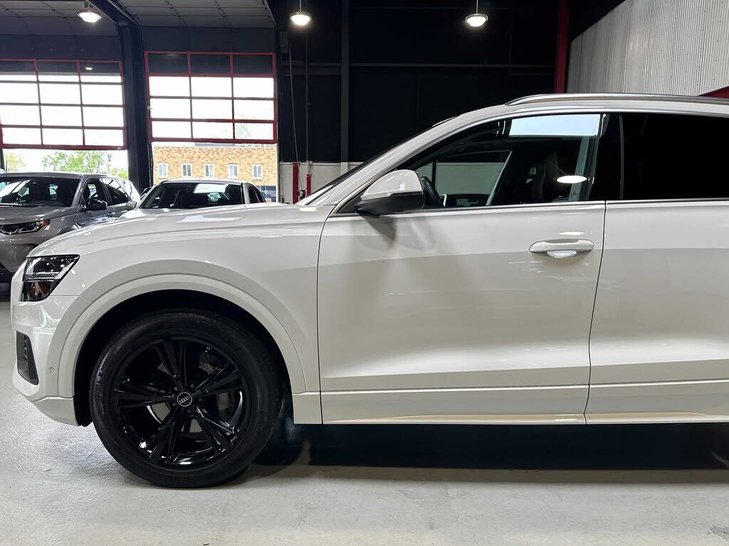 2022 Audi Q8