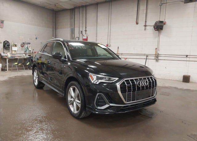 2021 AUDI Q3