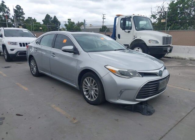 2018 TOYOTA Avalon
