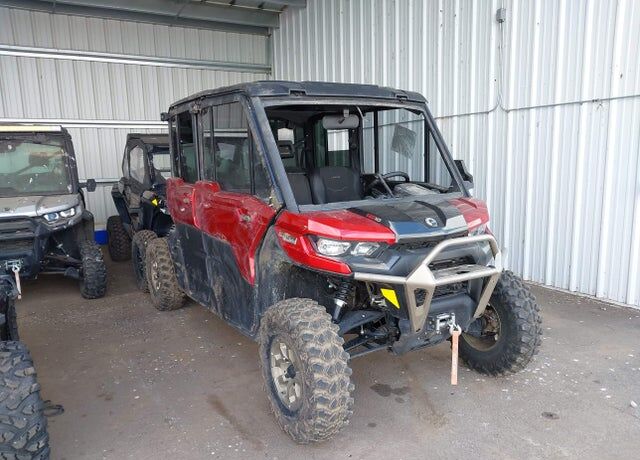 2025 CAN-AM Defender/Traxter