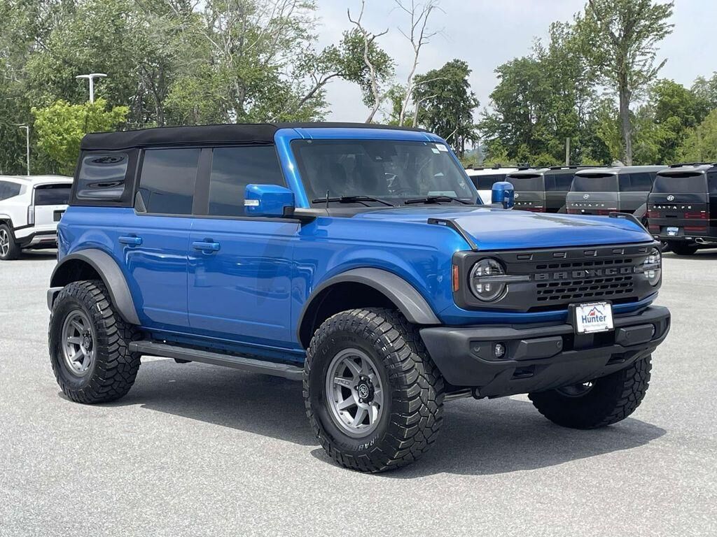2022 FORD Bronco