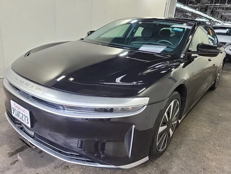 2025 LUCID Air