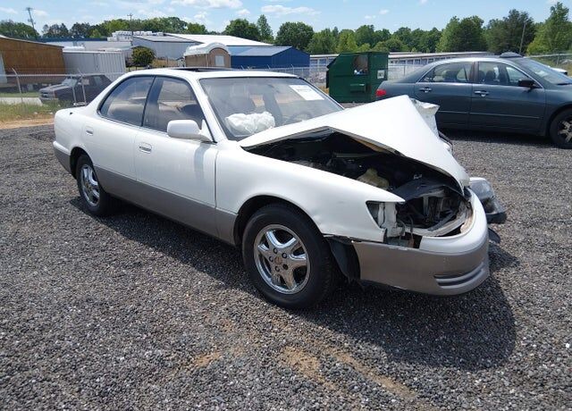 1995 LEXUS ES