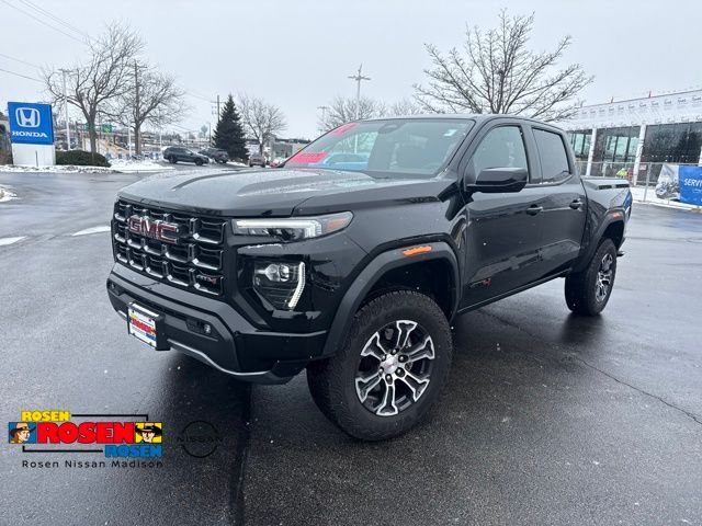 2024 GMC Canyon