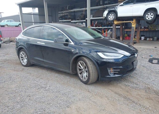 2017 TESLA Model X
