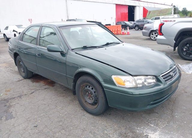 2001 TOYOTA Camry