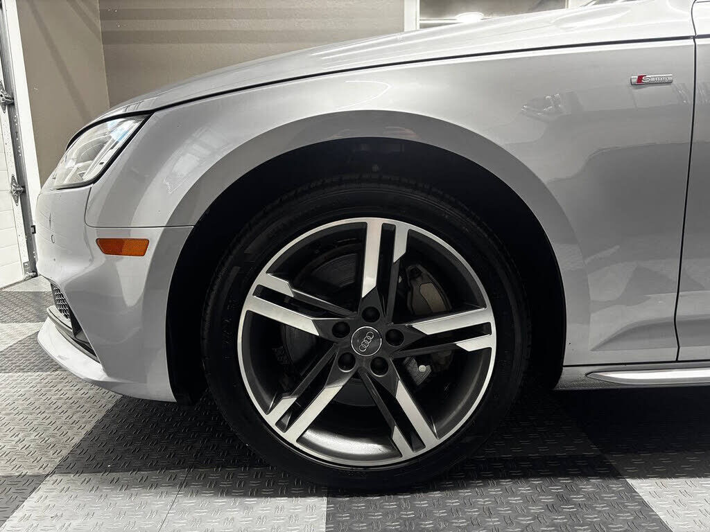 2017 Audi A4