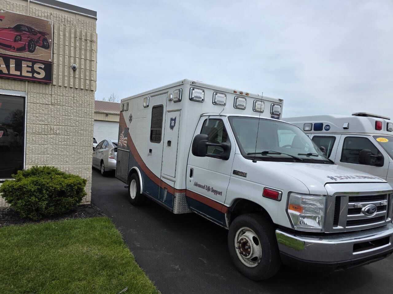 2018 FORD E-350