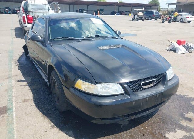 2000 FORD Mustang