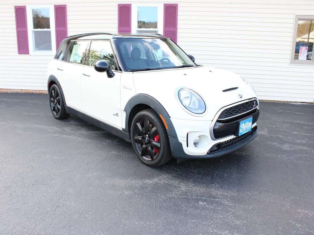 2017 MINI Clubman