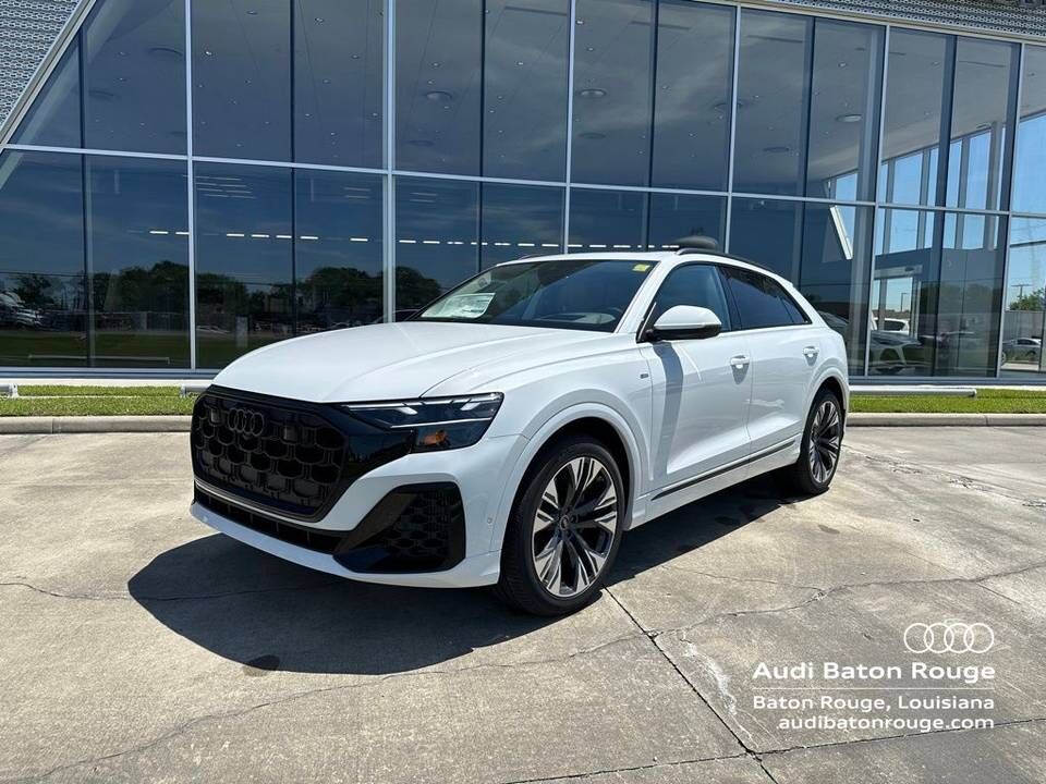 2026 AUDI Q8