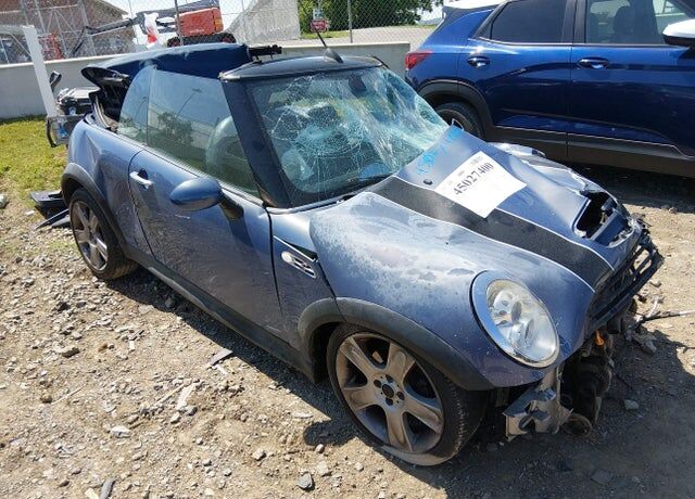 MINI Cooper Convertible