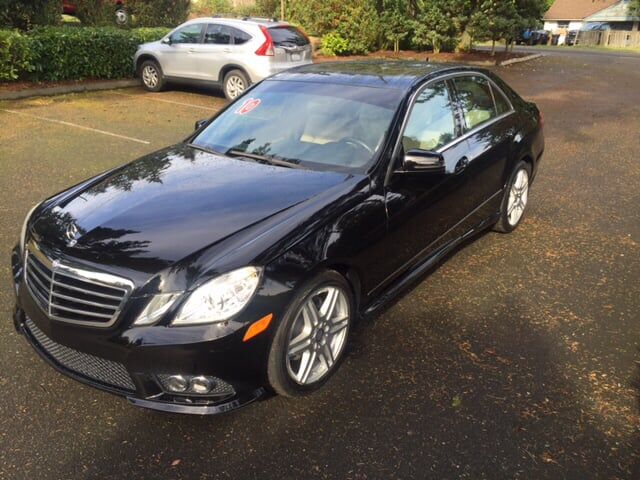 2010 MERCEDES-BENZ E-Class