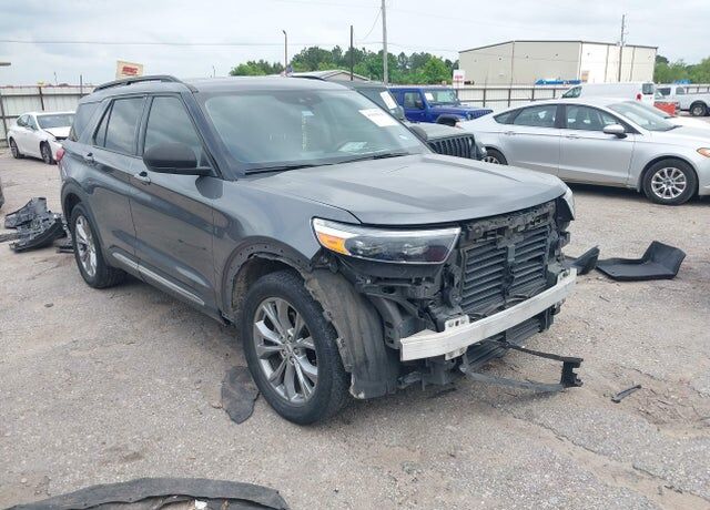 2022 FORD Explorer