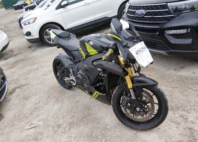 2021 HONDA CB