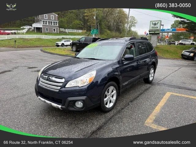 2013 SUBARU Outback