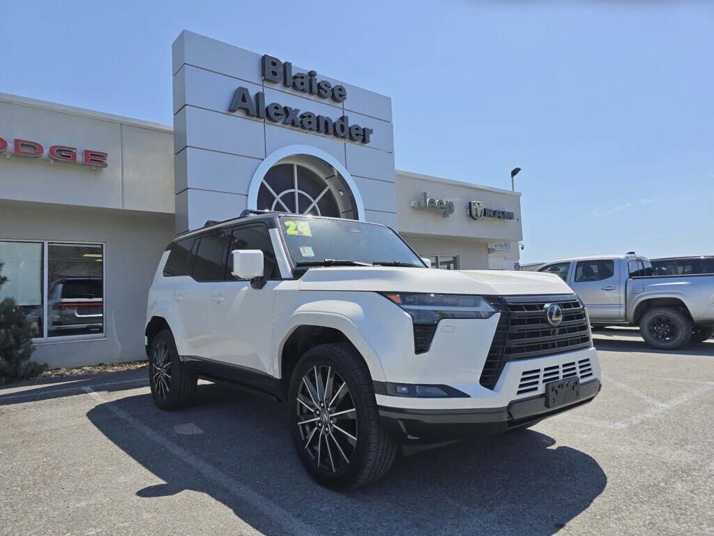 2024 LEXUS GX