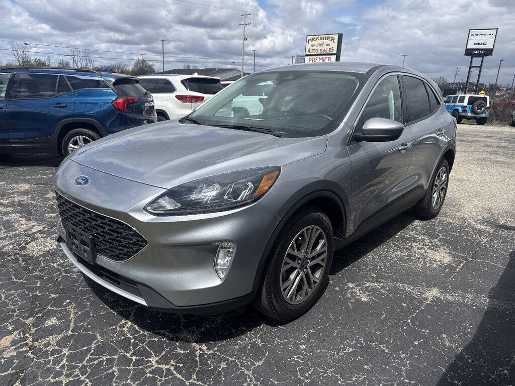 2022 FORD Escape