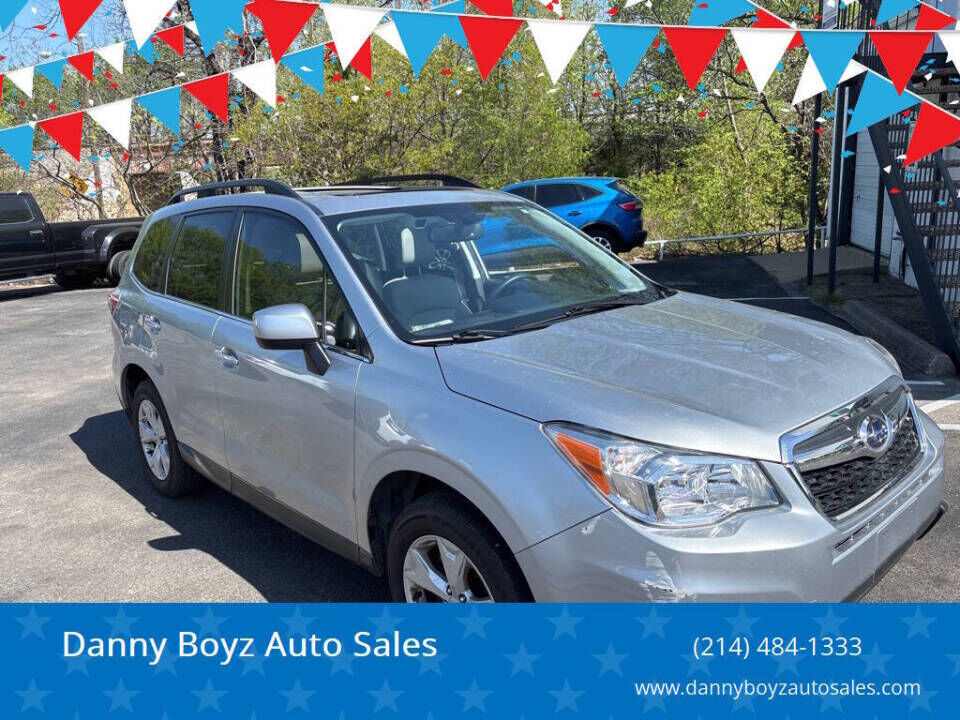 2015 SUBARU Forester