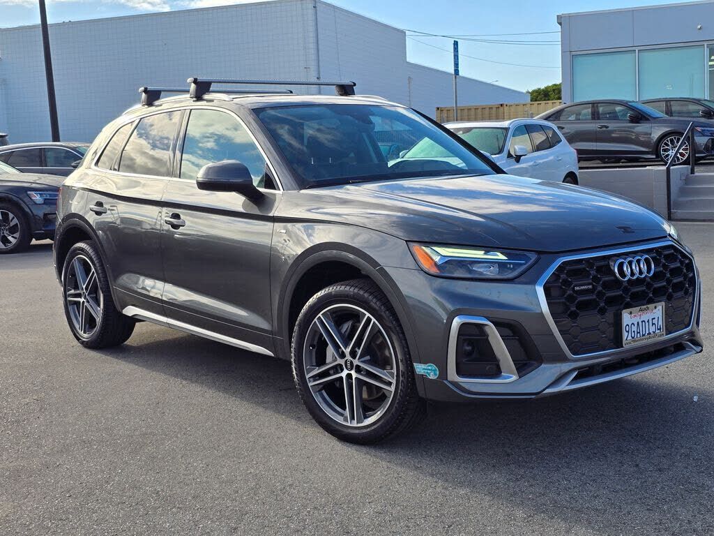 2023 AUDI Q5 e