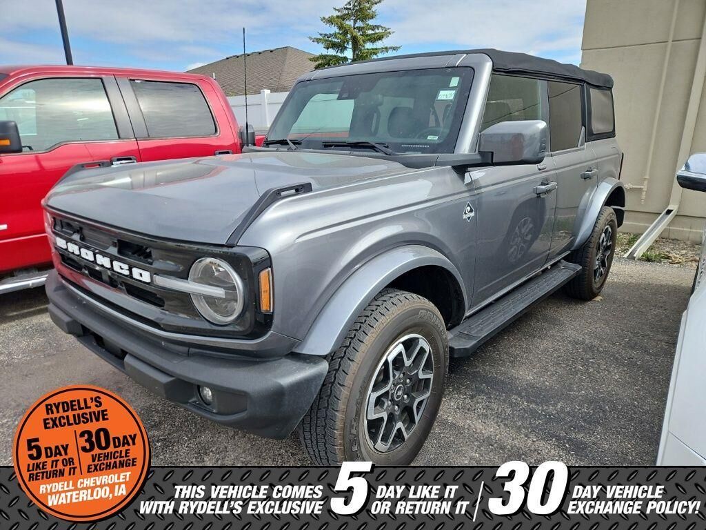 2022 FORD Bronco