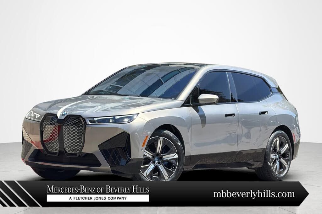 2025 BMW ix