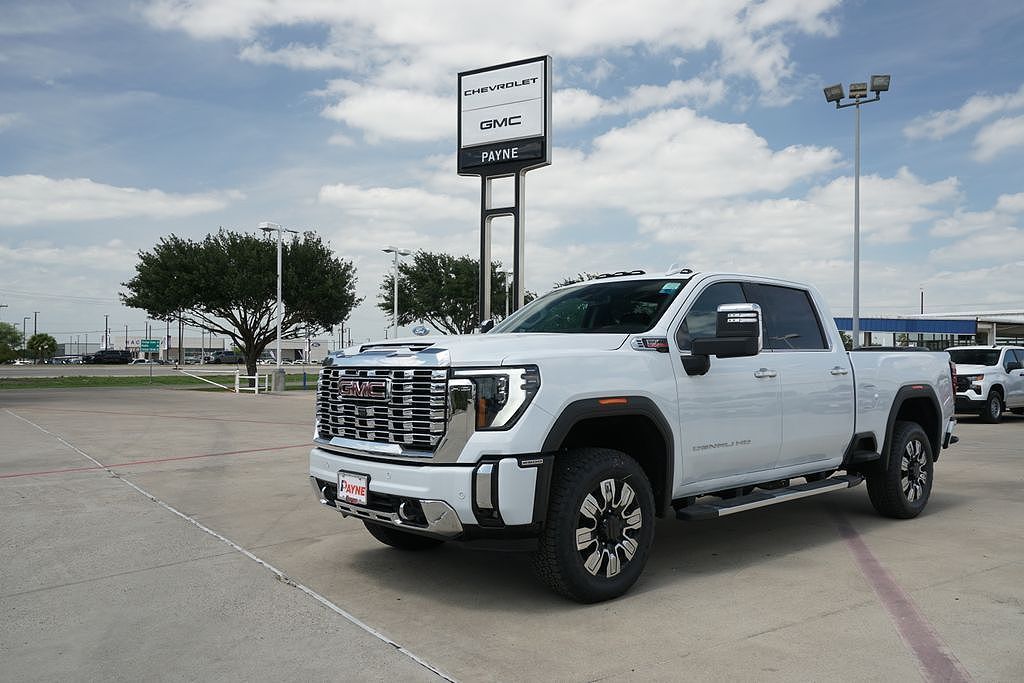 2026 GMC Sierra HD