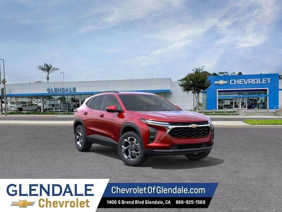 2026 CHEVROLET Trax