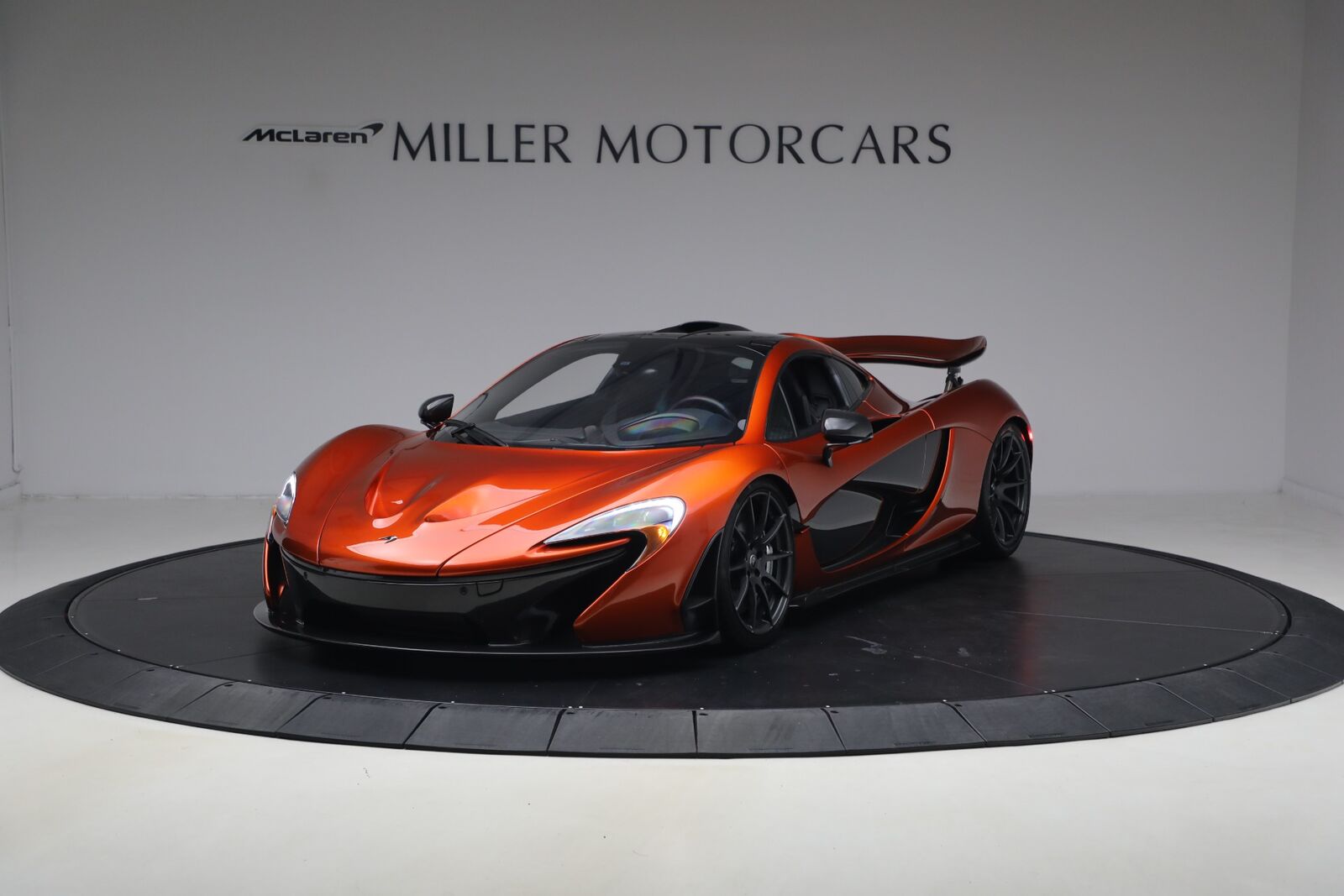 McLaren P1