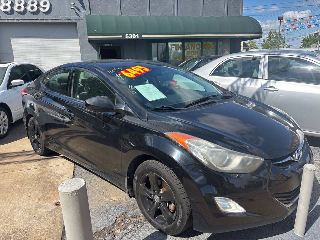 2013 HYUNDAI Elantra