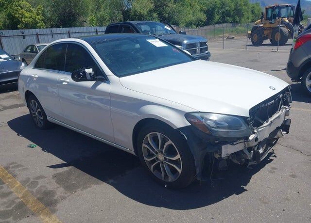 2015 MERCEDES-BENZ C-Class