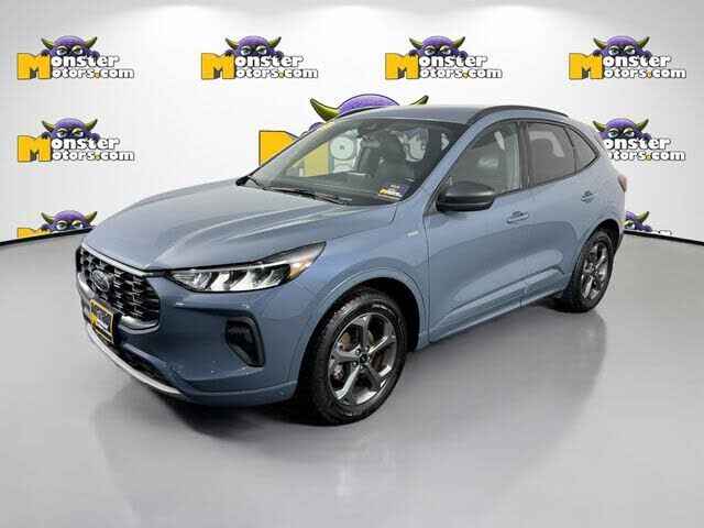 2023 FORD Escape