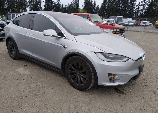 2018 TESLA Model X