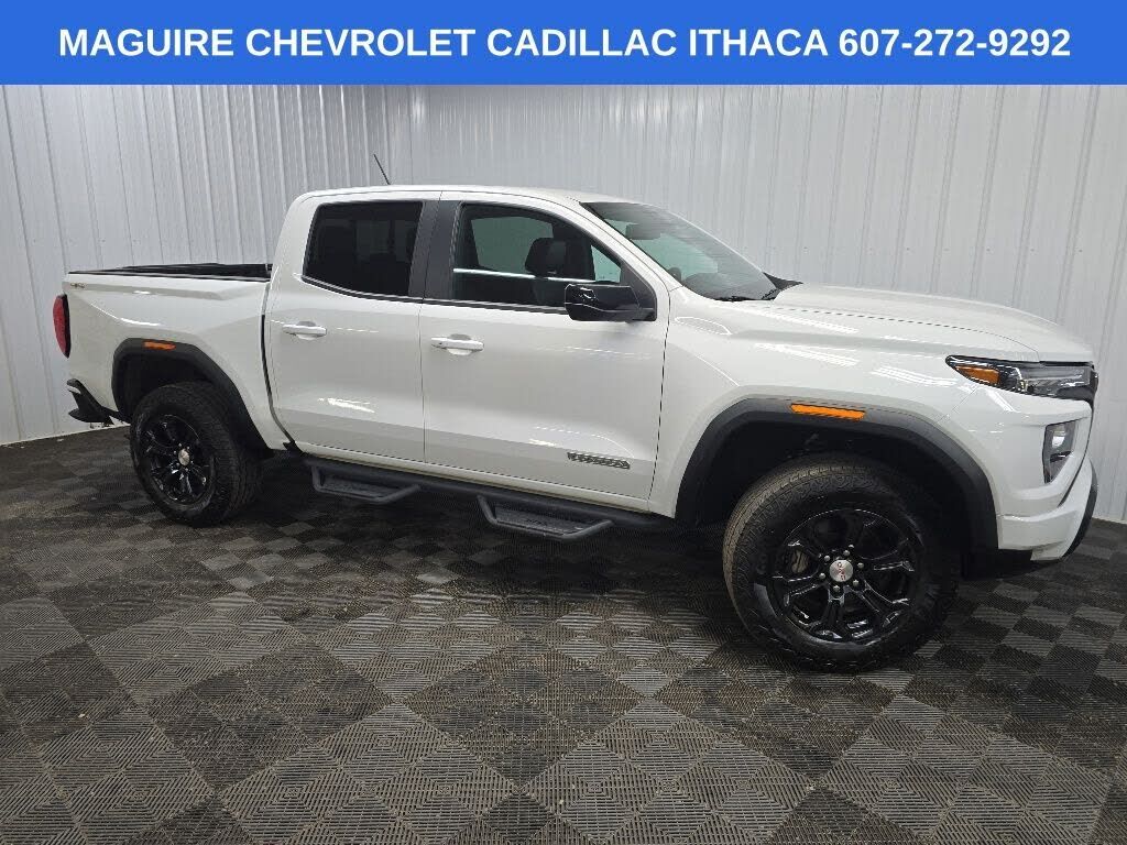2023 GMC Canyon