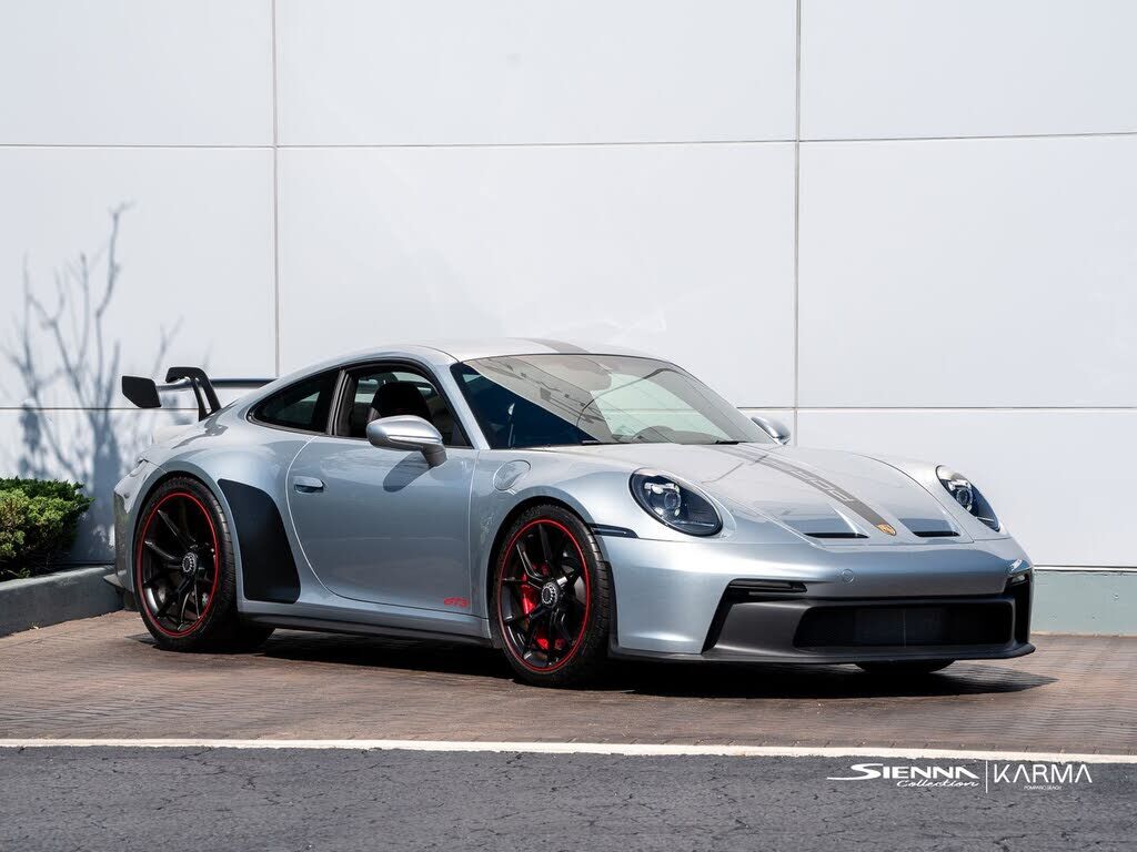 2022 PORSCHE 911
